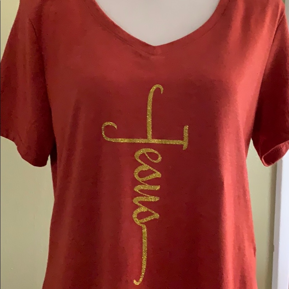 Inspirational Women’s V-Neck T-shirt NWOT